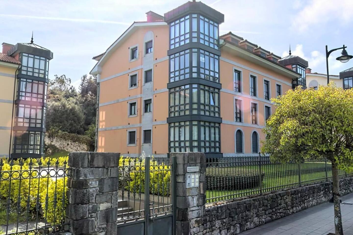 Ferienwohnung El Mirador Del Orfanato Llanes Exterior foto